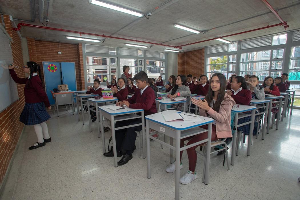 Jornada de Matrículas para colegios este fin de semana - Foto: Comunicaciones Alcaldía / Andrés Sandoval 