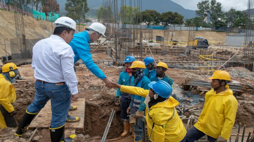 El alcalde Enrique Peñalosa recorrió las obras del Centro Felicidad en San Cristóbal