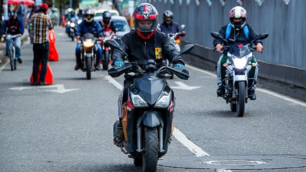 Nueva Resolución de cascos para motociclistas 
