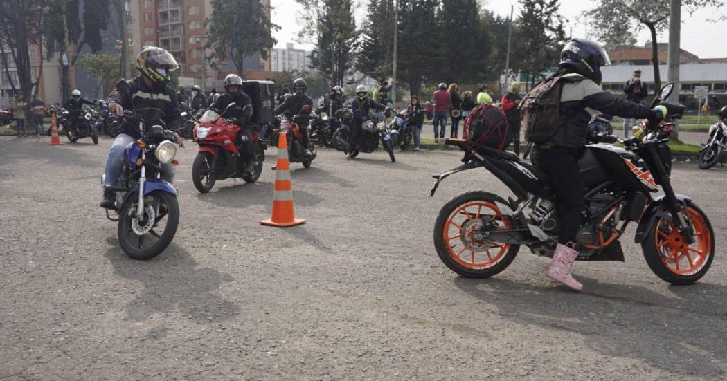 Programación actividades gratis para motociclistas en Bogotá Movilidad