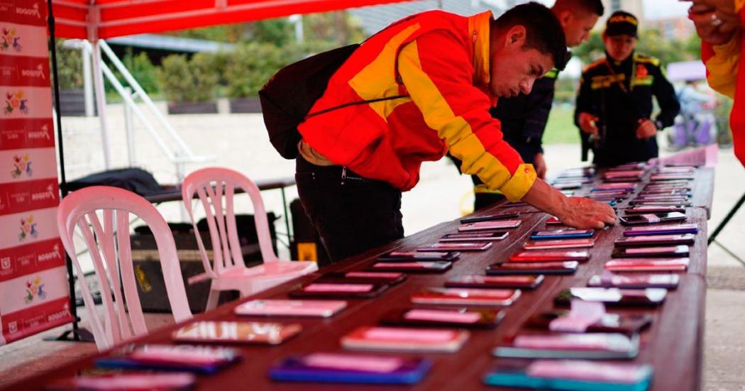 Alcaldía de Suba recuperó 1.576 celulares que había sido hurtados