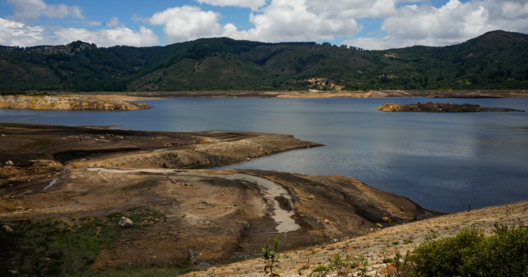 Recomendaciones del Acueducto para ahorrar y cuidar el agua en Bogotá