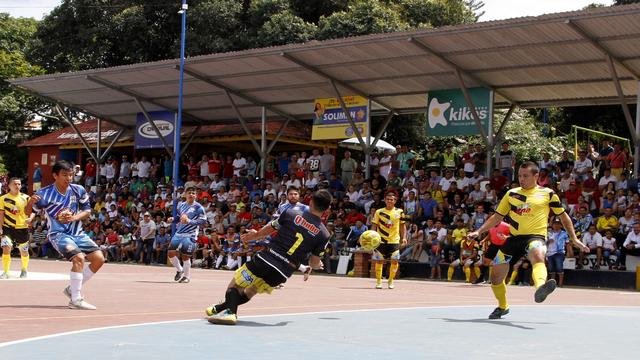 Torneo Deportivo de Interbarrios - Foto: Vanguardia Producciones