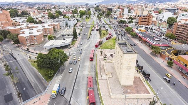 La autopista Norte, desde Los Héroes hasta la calle 183, será renovada. Foto: Andrés Sandoval.