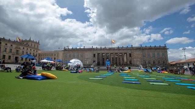 Gran parque se tomó la Plaza de Bolívar en el Día Mundial del Urbanismo - Foto: Alcaldía de Bogotá/Andrés Sandoval