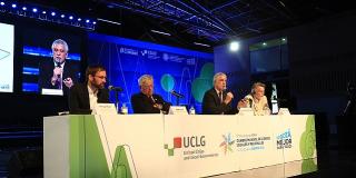 Panel cumbre Alcaldes - Foto: Prensa Alcaldía Mayor / Diego Bauman