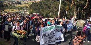 Manifestación de la comunidad - Foto: Héctor Edilmar González Rubiano