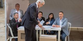 lcalde Enrique Peñalosa abrió la jornada electoral en Bogotá - Foto: Alcaldía Bogotá