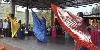 La cultura y el arte reunió a más de mil personas en la localidad de Los Mártires