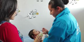 Vacunación en niños - Foto: Secretaría de Salud