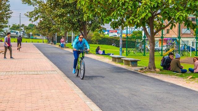 Para este año, la Alcaldía de Bogotá a través de la UMV tiene proyectado realizar el mantenimiento de 10,5 kilómetros de ciclorrutas.Foto: UMV Foto: UMV