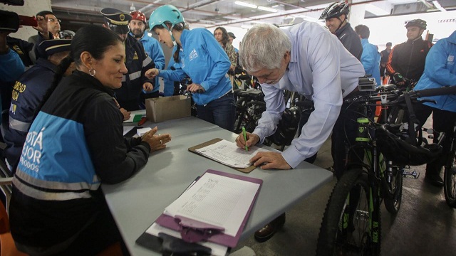Alcalde en recorrido en bicicleta - Foto: Prensa Alcaldía Mayor / Camilo Monsalve
