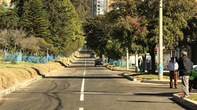 Entrega calzada sur Avenida La Sirena - Foto: Comunicaciones Alcaldía Mayor/ Diego Bauman