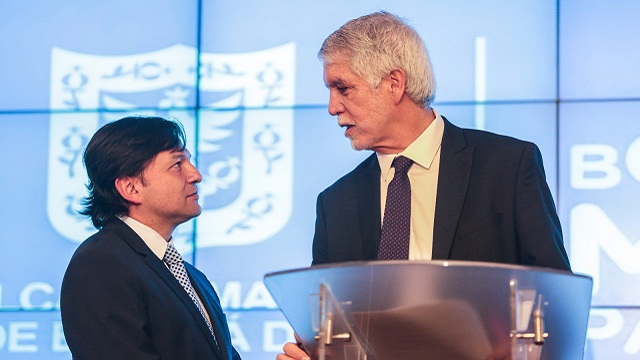 Alcalde anuncia incentivos a taxistas - Foto: Prensa Alcaldía Mayor / Camilo Monsalve