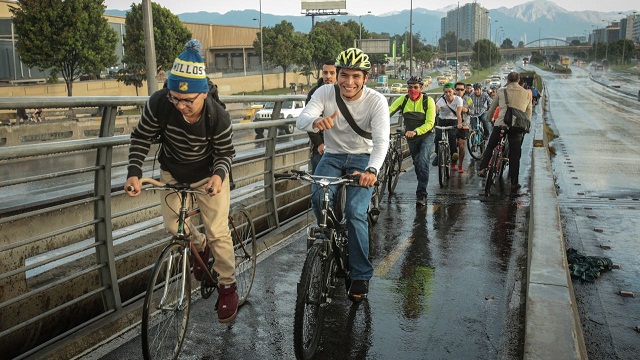 Día sin Carro 2017 - Foto: Comunicaciones Alcaldía Mayor de Bogotá / Diego Bauman