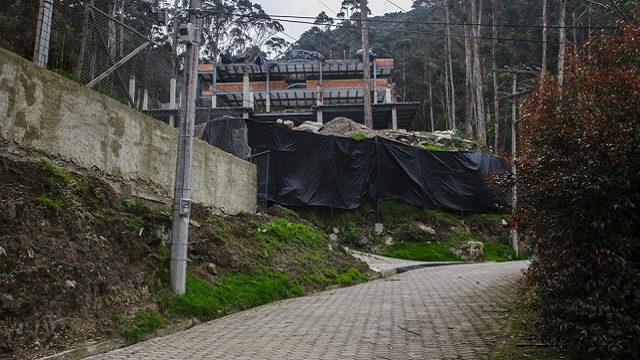 Verificación sellamiento predios en Bagazal - Foto: Prensa Alcaldía Mayor de Bogotá / Camilo Monsalve