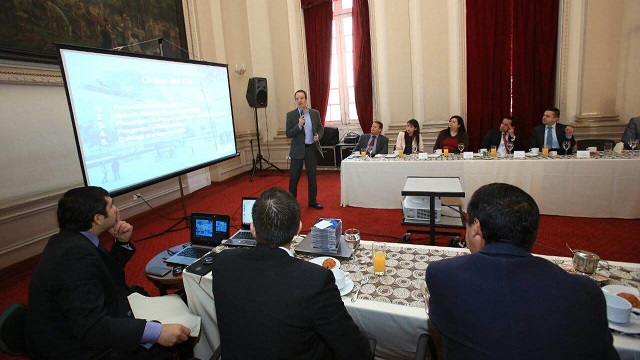 Reunión traslado anticipado de redes para el Metro - Foto: Prensa Alcaldía Mayor/ Diego Bauman