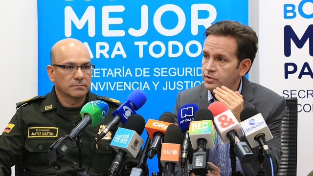 Entrega bañance de seguridad 2017 - Foto: Comunicaciones Alcaldía Bogotá / Diego Bauman Entrega bañance de seguridad 2017 - Foto: Comunicaciones Alcaldía Bogotá / Diego Bauman