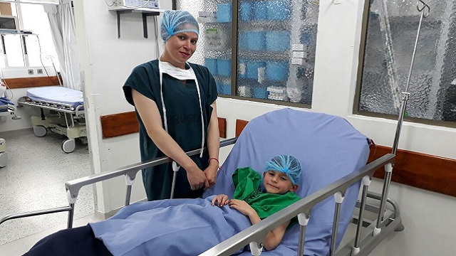 Especialistas del hospital La Victoria corrigen deformidad congénita en niño de 6 años. Foto: Secretaría de Salud