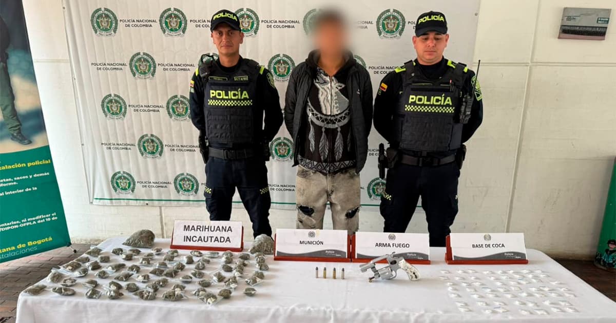 En la foto el detenido por tráfico de drogas en Bogotá
