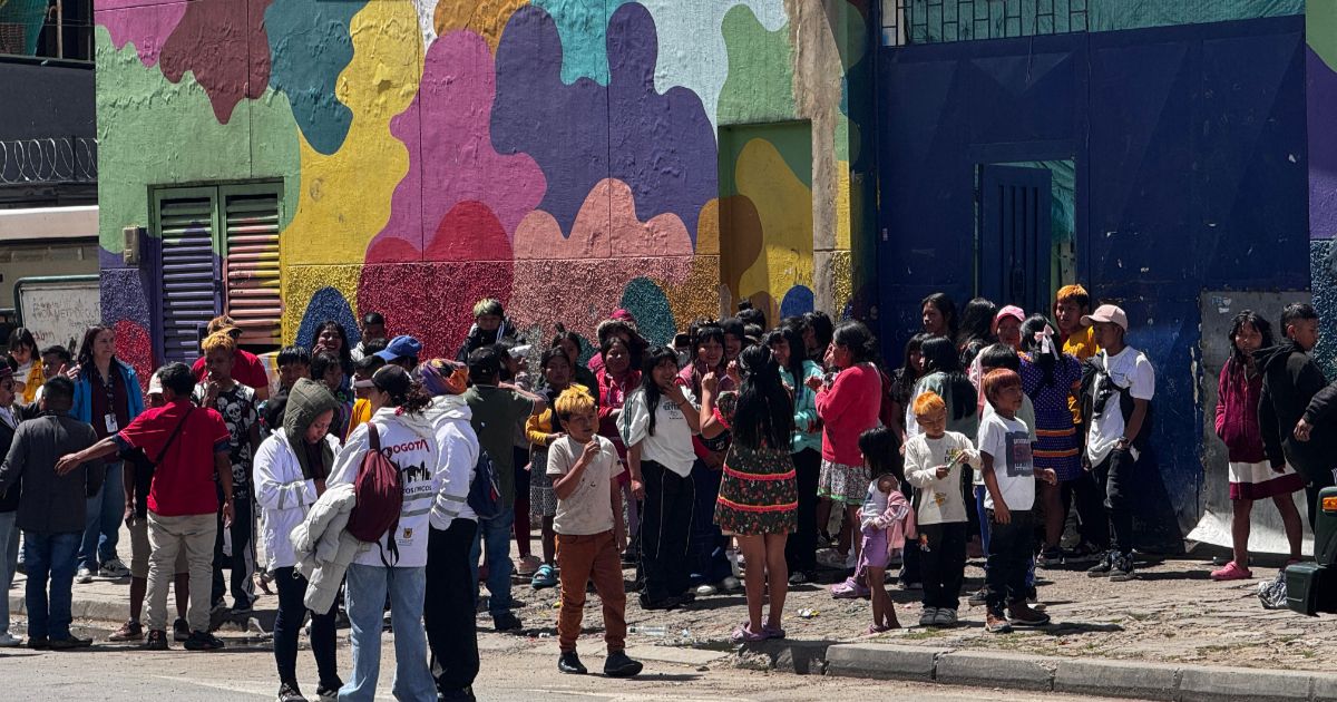 Imagen de comunidad embera al frente de la Rioja