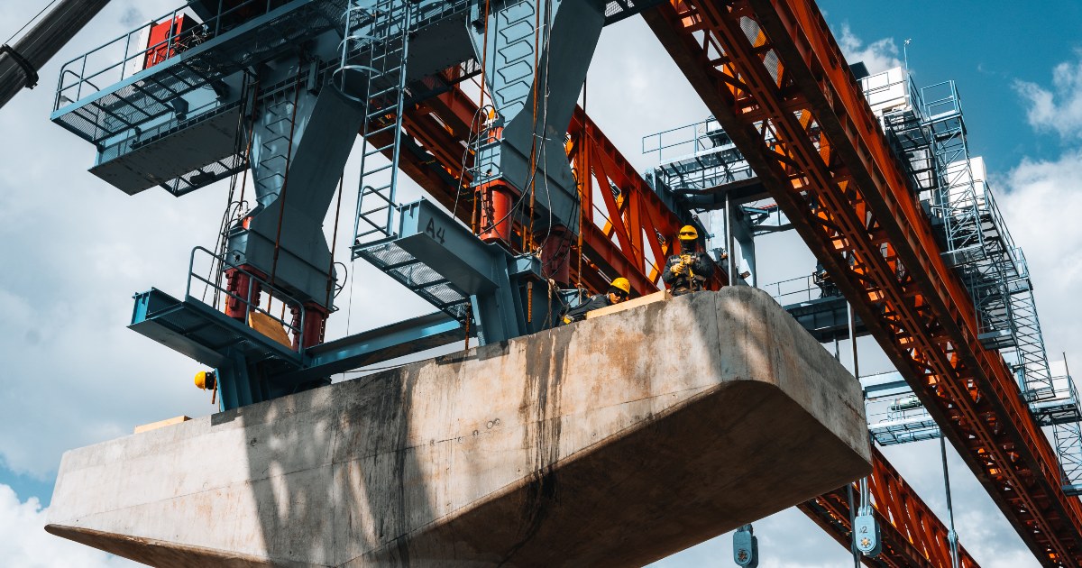 Foto de un frente de obra del Metro de Bogotá