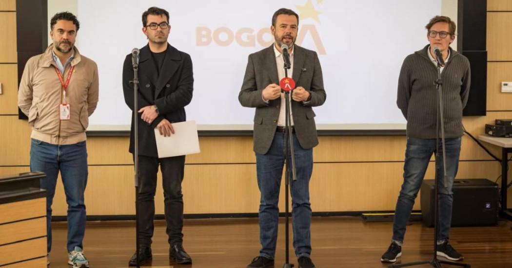 Rueda de prensa del alcalde Mayor de Bogotá, Carlos Fernando Galán, acompañado de los secretarios de Gobierno, Gustavo Quintero; Jurídico, Mauricio Moncayo; y General, Miguel Silva