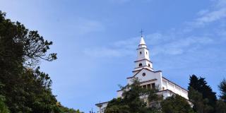 Imagen del Cerro de Monserrate de Bogotá