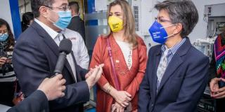 La alcaldesa mayor, Claudia López; el director del SENA, Carlos Mario Estrada y la secretaría de Educación, Edna Bonilla, recorrieron el Complejo Sur; el más grande y mejor dotado de la ciudad. Foto Alcaldía.