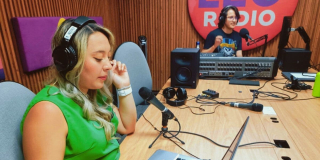 Beca para medios comunitarios en BibloRed 2024