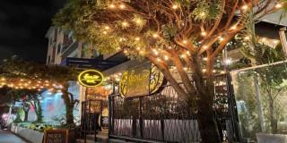 Tourism in Bogotá: Parque de la 93 an entertainment and gastronomy hub