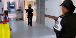 Video: Seguridad en Bogotá, bebé fue rescatada de un contenedor de basuras en Kennedy Video: Seguridad en Bogotá, bebé fue rescatada de un contenedor de basuras