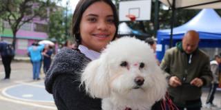 Jornada de vacunación de mascotas y veterinaria parque La Igualdad de Kennedy