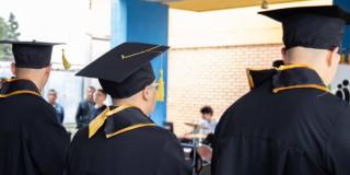 37 jóvenes del Sistema de Responsabilidad Penal en Bogotá se graduaron 2025