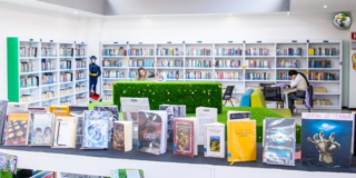 Imagen de libros de la Biblioteca finalista