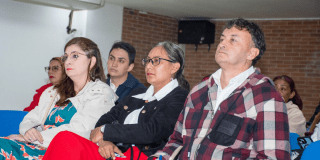 Foto de unos ciudadanos de la localidad de Engativá