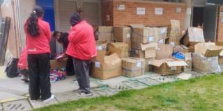 Foto de la entrega de elementos tecnológicos en seis colegios en Usme, al sur de Bogotá.